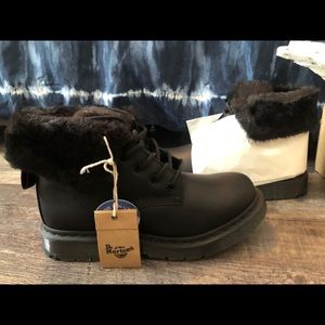Dr Martens 1460 DM’s Wintergrip boots